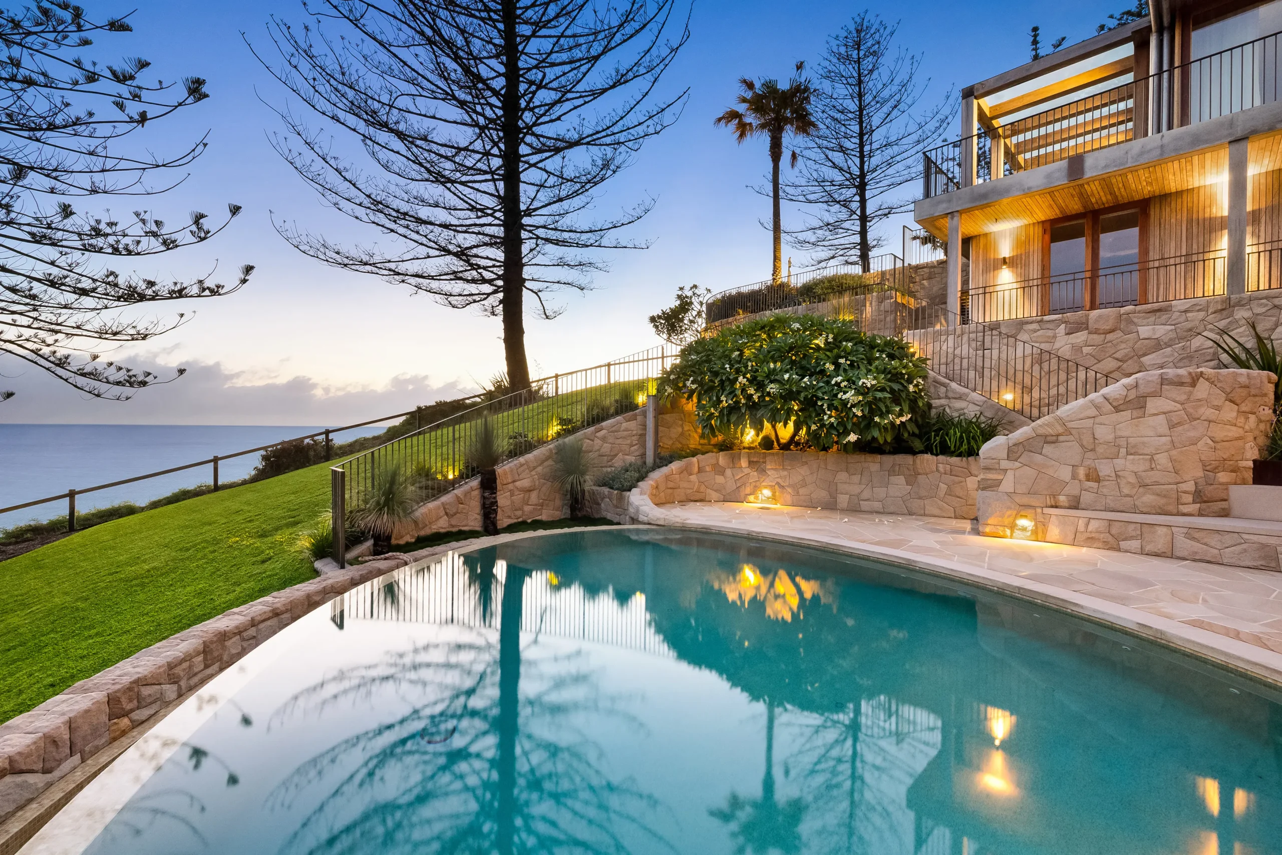 Whale Beach-2